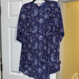Lularoe Shirley kimono, size S